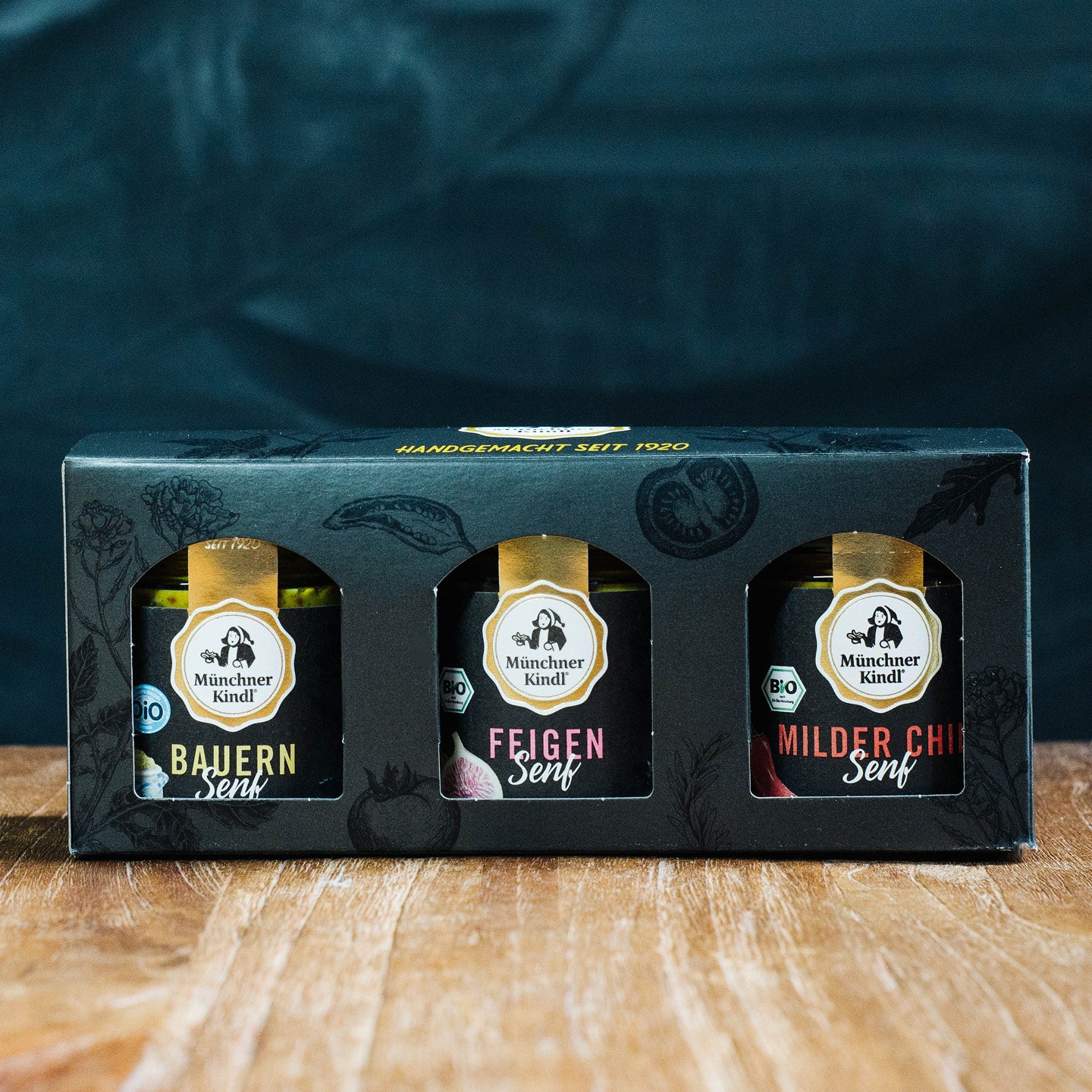 Geschenkset Feige-, Bauern- & Chili Senf | schwarz – Münchner Kindl Senf Geschenkset Feige-, Bauern- & Chili Senf | schwarz – Münchner Kindl Senf